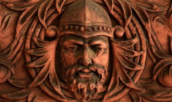 纽约旧大楼上的石雕 都被收在